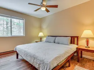 Ski, Hike & Golf: Pet-friendly Windham Retreat