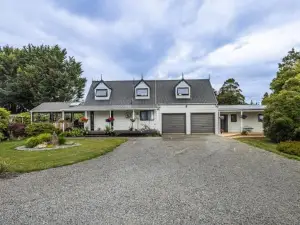 Maungatapu Studio 1 - Ohakune Holiday Home