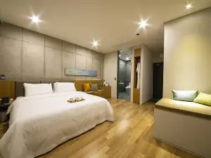 Epoche Hotel