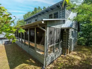 Family Adventure Lodge 5 Bedroom Cabin by RedAwning