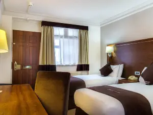Apollo Hotel