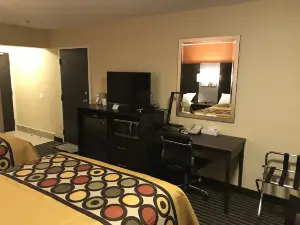 Bay Hill Inns & Suites