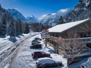 Timber Ridge Lodge Ouray