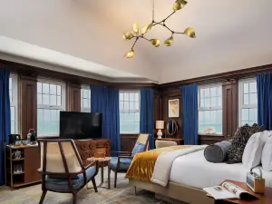 White Horses by Everly Hotels Collection