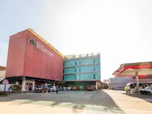 호텔 산 안토니오 플라자 아파르타도