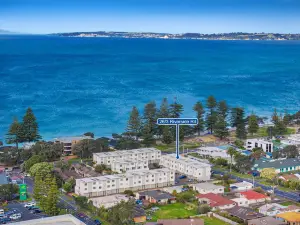 Right Opposite the Beach!