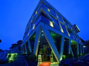 Hotel Palace
