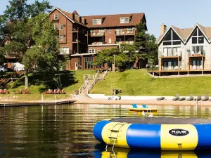 Maddens on Gull Lake