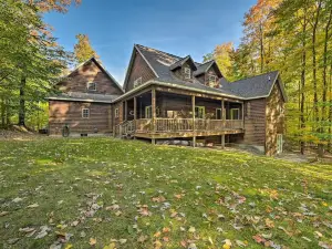 Dog-Friendly Gaylord Retreat < 8 Mi to Town!