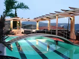 Selefkos Palace