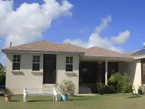 Gemini House Bed & Breakfast