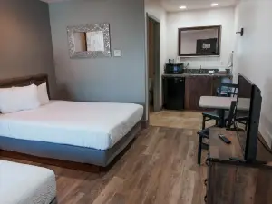 Price Pointe Inn