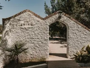 Apartamentos Cortijo Peñardera
