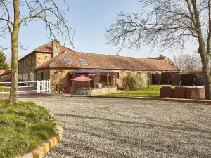 Host & Stay - the Arches Cottage