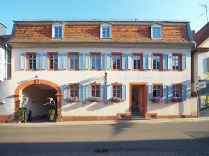 Landhotel Zum Schwanen Mit Restaurant Mona Liza