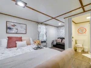 Wilmington Area Studio ~ 4 Mi to Downtown!