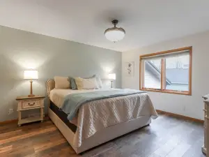 3-bed, 3-bath, 3-car garage executive home in Marshfield, WI