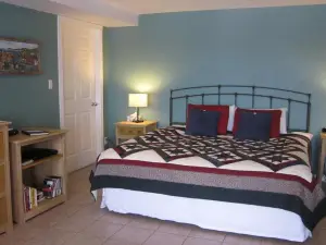 The Artisan Suites