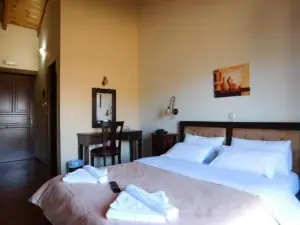 Akrothea Hotel