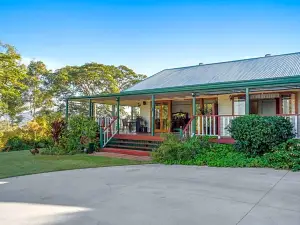 Amamoor Homestead and Country Cottages