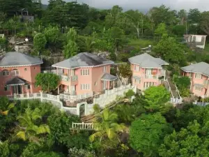 Pimento Lodge Resort