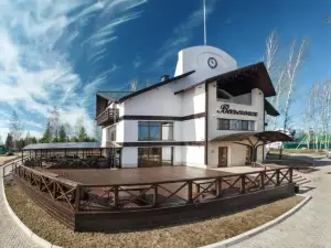 Port Ves'Egonsk Hotel