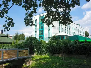 Spa Barlinek, Hotel Alma & Spa