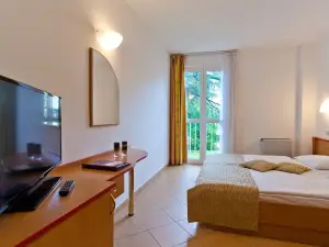 Villa Lovorka - Hotel Resort Dražica