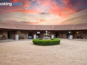 Mount High Luxury Stables