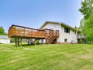South Range Home - 6 Mi to Lake Superior!