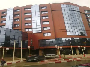 Le Cristal Hotel