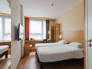 Ibis Kaunas Centre