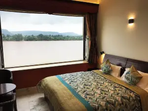 TreeHouseNarmade A Riverfront Resort Spa