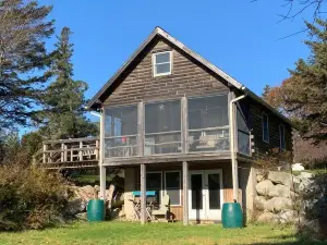 Dear Cove - Kayaking!