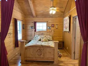 A Peace of Heaven Cabins and RV