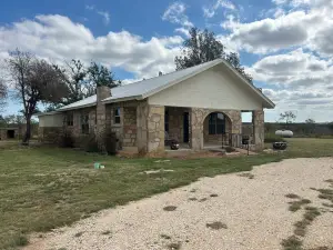 Buffalo Creek Farmhouse