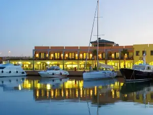 Marina Place Resort