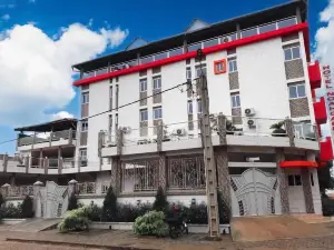 HÔTEL Noahgarden 2