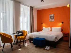 ClapClap Hôtel, Food & Bar