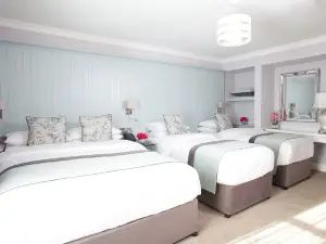 Hayes Hotel