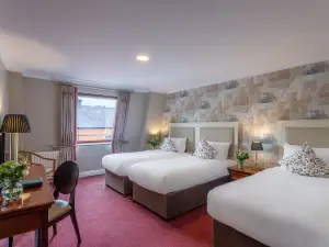 Dooley's Hotel