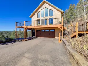 Conifer Haven: Hot Tub & Staunton State Park View