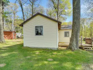 Stone Lake Cabin w/ Private Deck & Fire Pit!