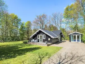 6 person holiday home in Toftlund-By Traum