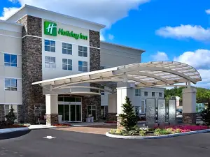 Holiday Inn Canton (Belden Village)