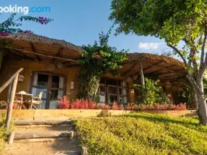 Casa na Praia Tofo- Beach Front Hotel