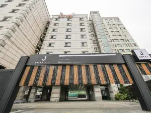 Hotel J Suwon