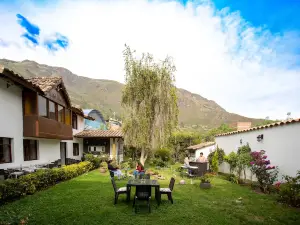 Hotel & Apartments Rhouse Calca