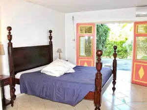House with 2 Bedrooms in Saint françois, with Furnished Garden and Wifi Near the Beach