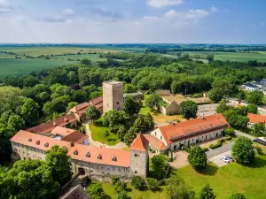 Hotel Burg Wanzleben